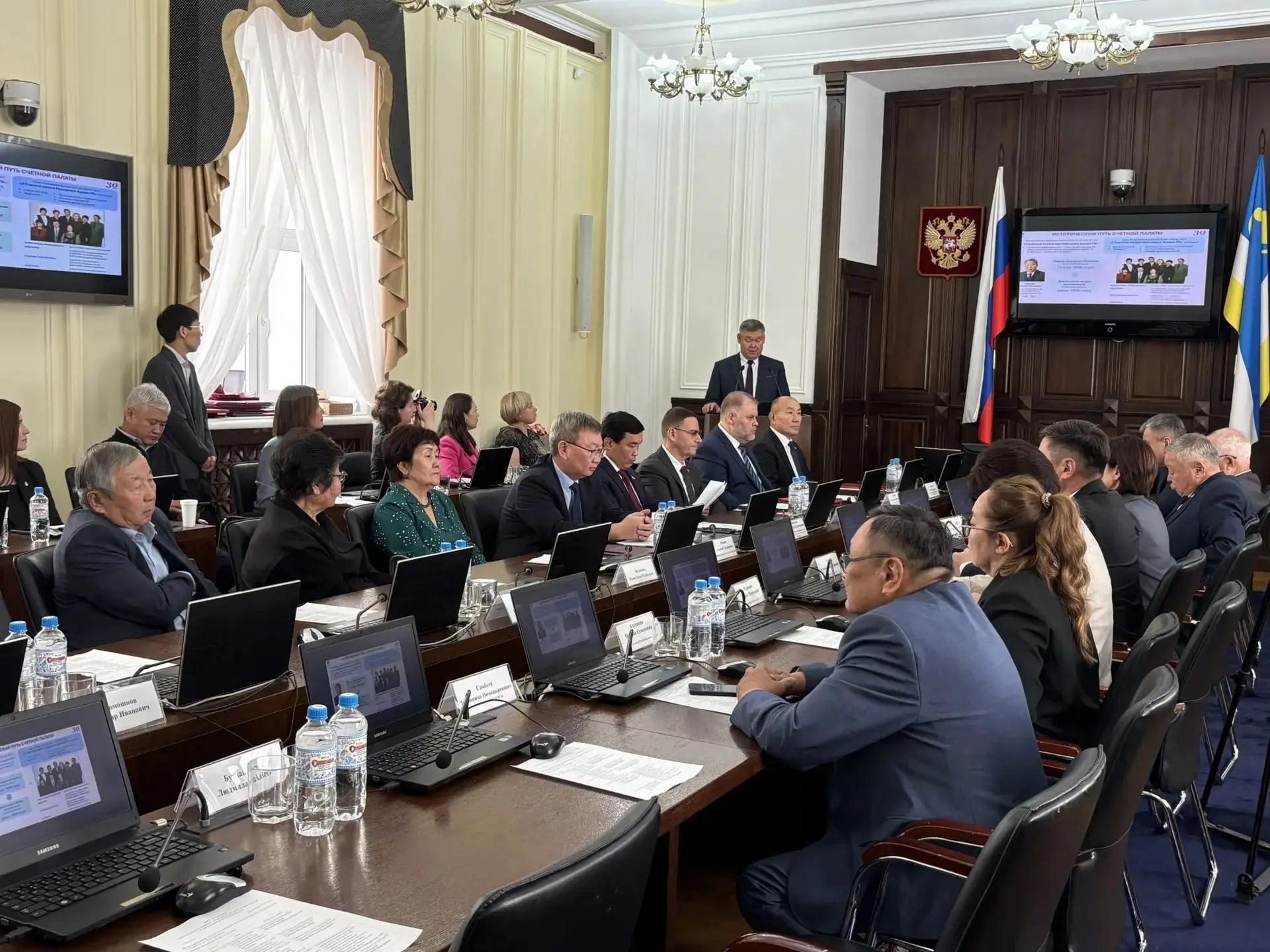 Три десятилетия на страже финансовой дисциплины: Счетная палата Республики Бурятия отметила 30-летие со дня образования